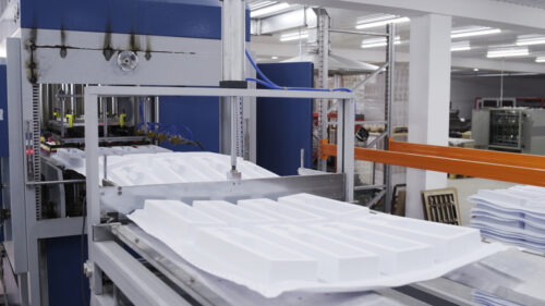 low pressure injection molding machine